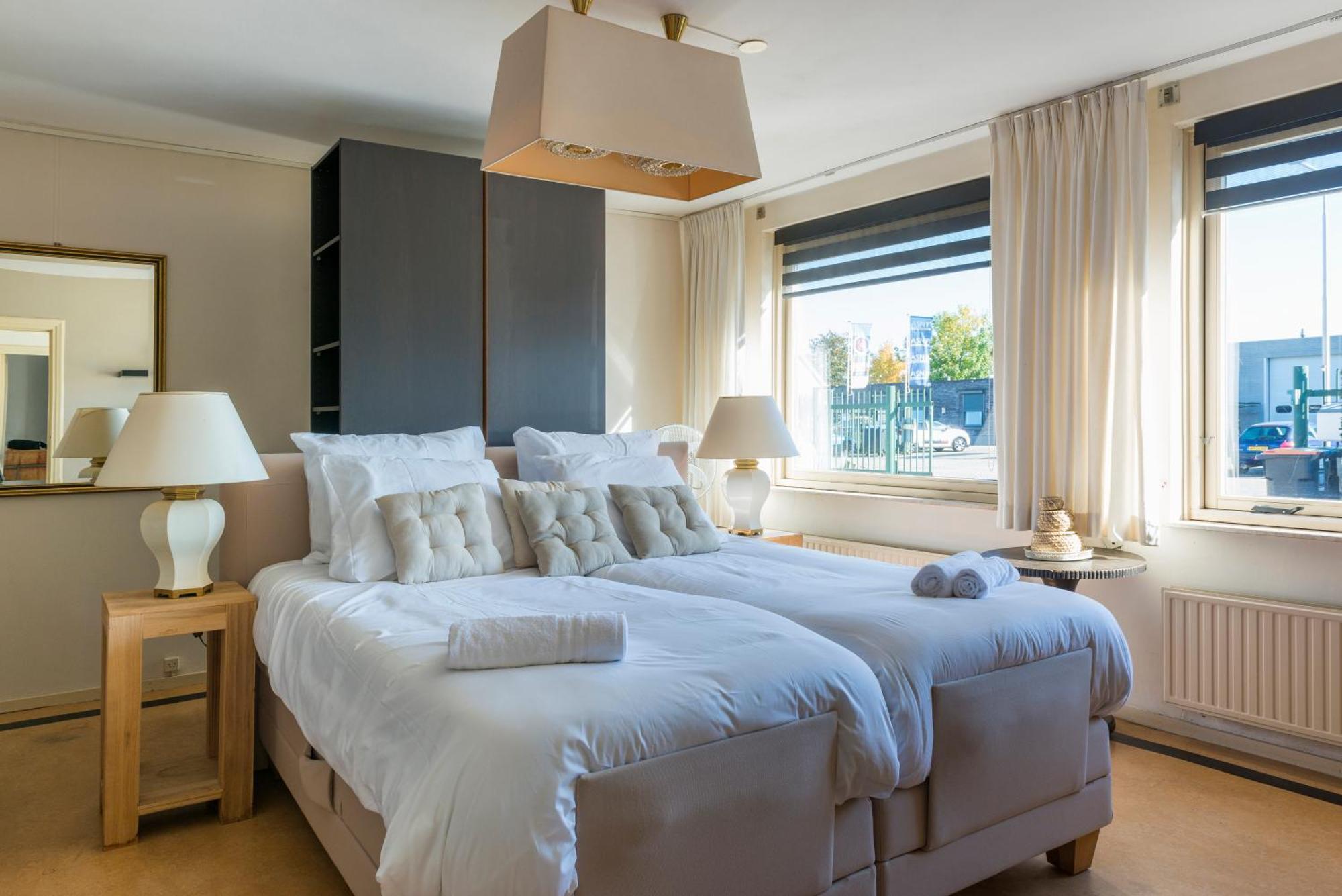 Xxl House With Free Parking & 3 Bedrooms Tilburg Exteriör bild