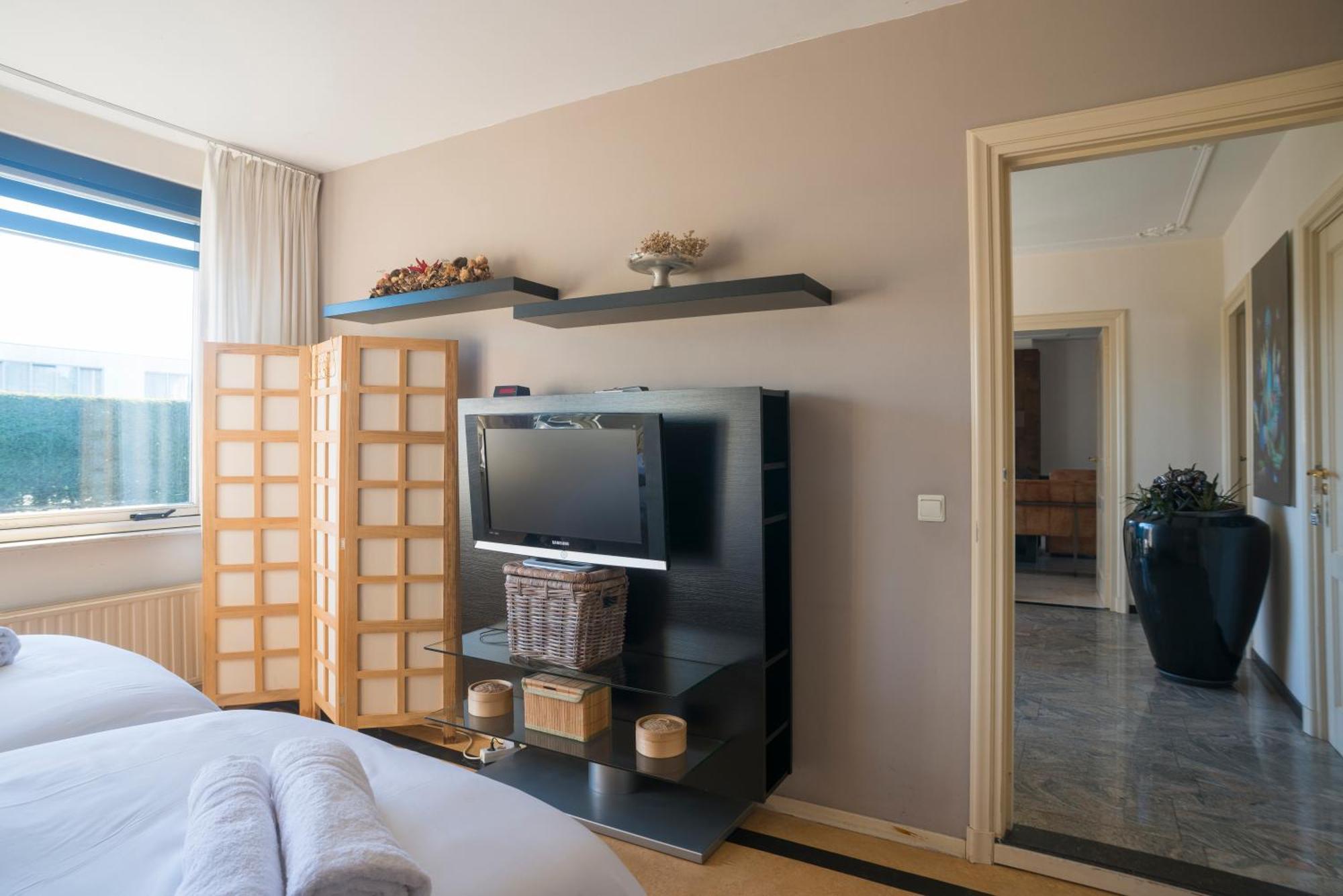 Xxl House With Free Parking & 3 Bedrooms Tilburg Exteriör bild